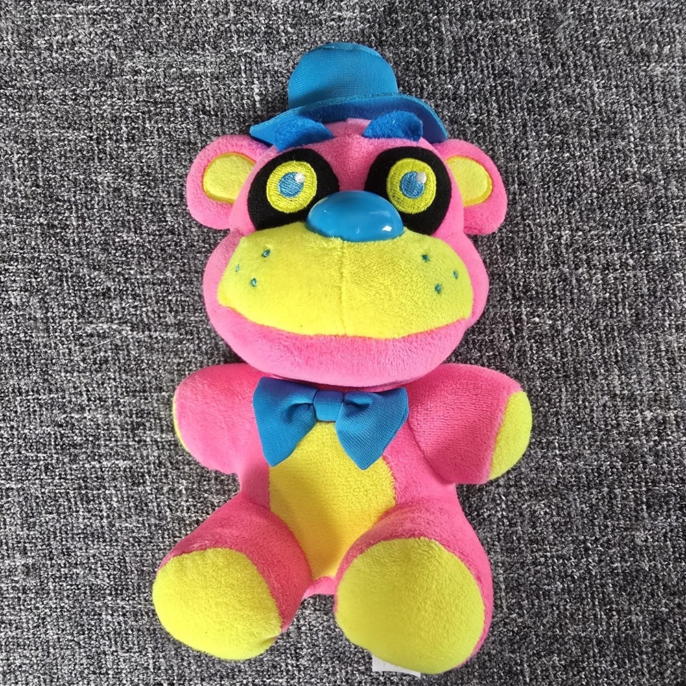 Funko Pink Freddy Blacklight 2018 FNAF Five Nights At Freddys Plush Neon